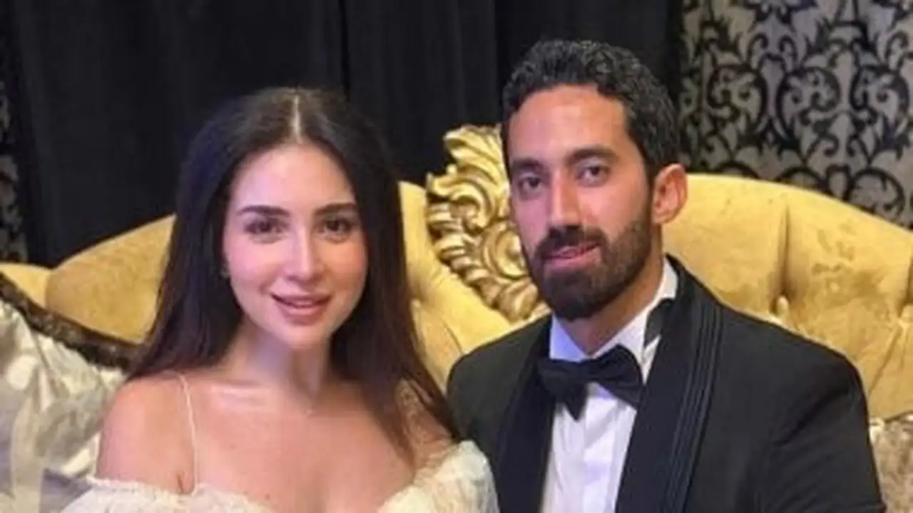 لقاء غير متوقع.. قصة حب مى عز الدين وزوجها تبدأ في حفل عمر خيرت